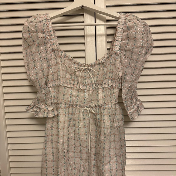 FOR LOVE & LEMONS NWT Eyelet Mini dress with bows - Picture 1 of 4